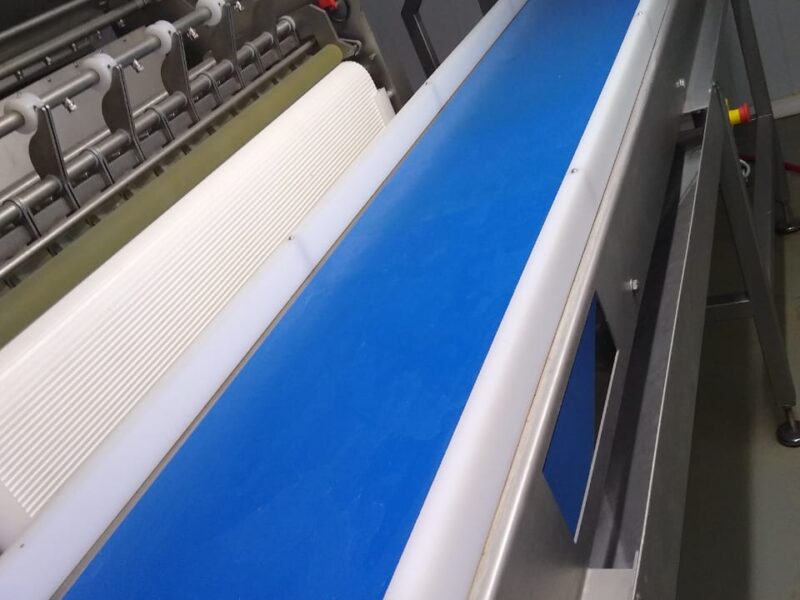 Enfriadora y peladora de huevos