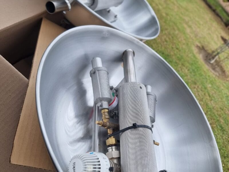 Campanas avícolas para mil pollos
